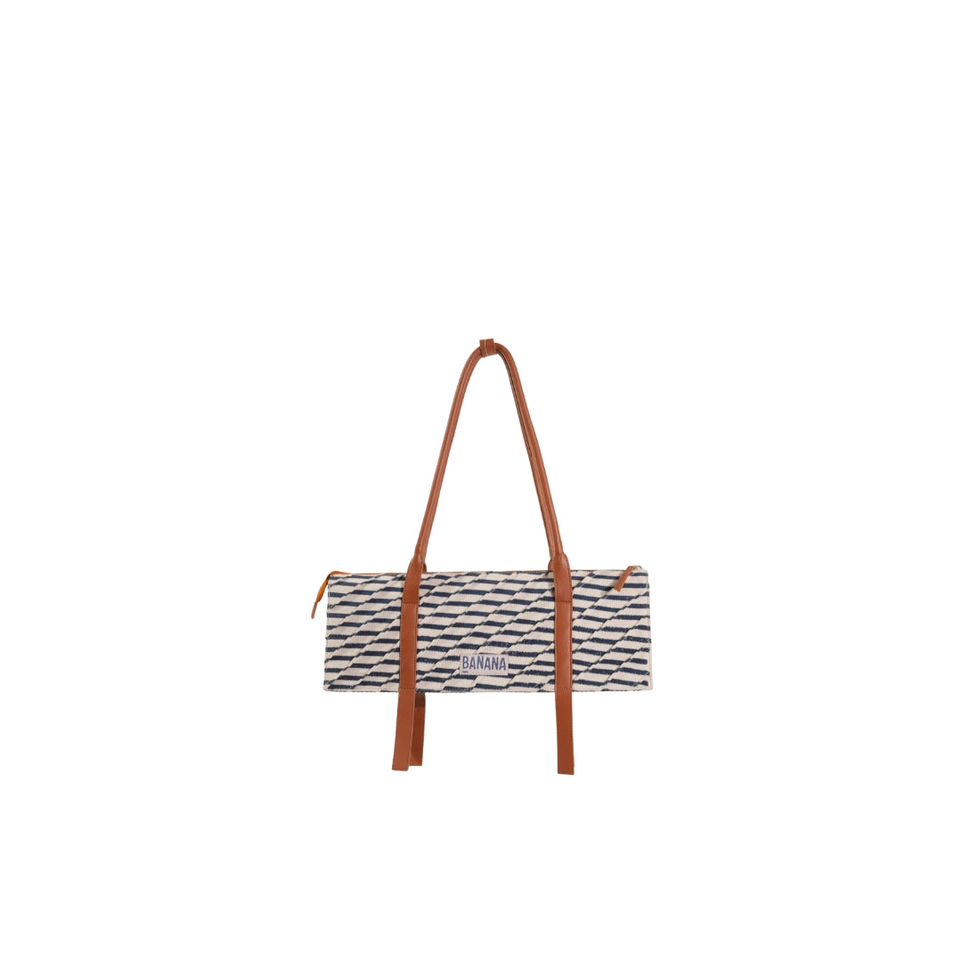 VYAKTI INDIA Horizon product with sleek design, featuring modern materials and a stylish appearance in this detailed image.