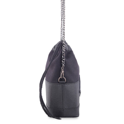 'केतली'- Kaetli Bucket Bag (Banofi)