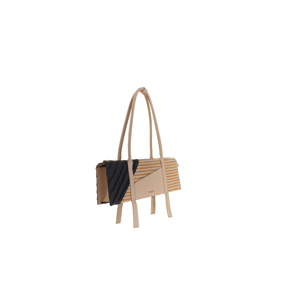VYAKTI INDIA Horizon product in a sleek design, showcasing its modern shape and stylish appearance on a plain background.