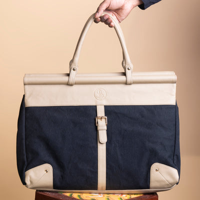 'यात्रा'- Yatra Duffle Bag
