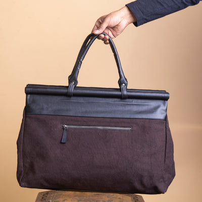 'यात्रा'- Yatra Duffle Bag